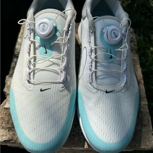 Nike Air Zoom tour golf shoe